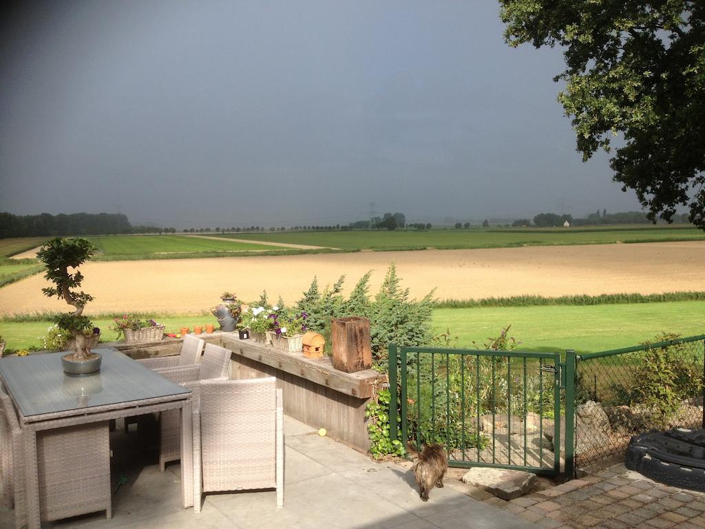 B&B Op De Brabantse Wal Halsteren エクステリア 写真